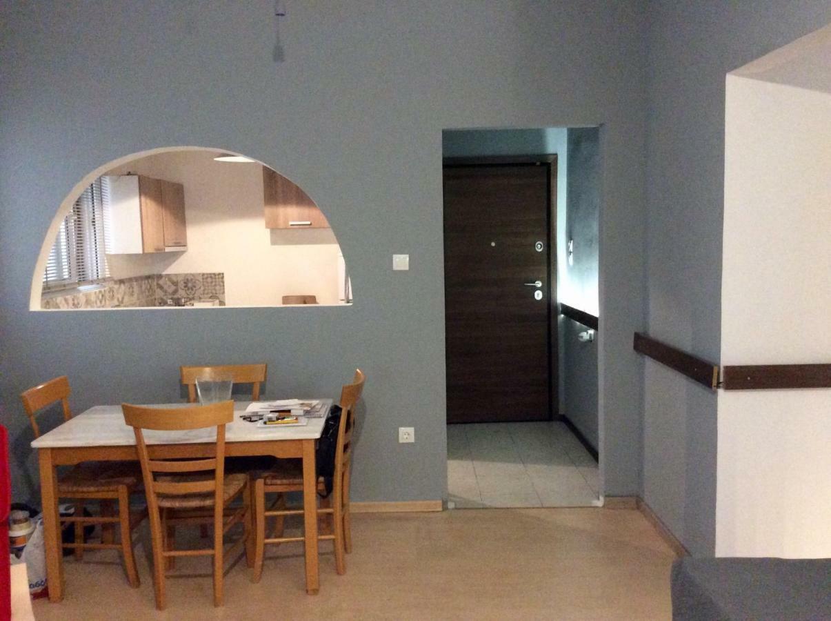 Renovated Apartment Αθήνα Εξωτερικό φωτογραφία