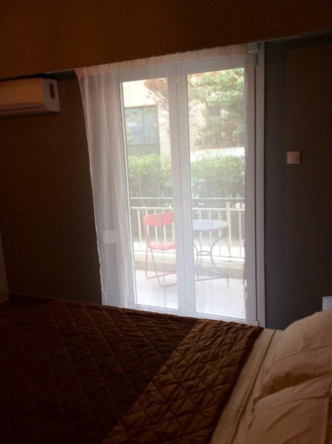 Renovated Apartment Αθήνα Εξωτερικό φωτογραφία